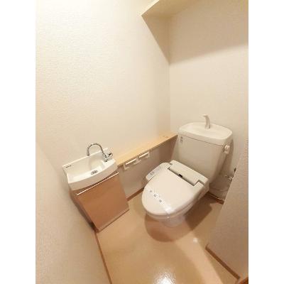 エレンシア 301【管理NO：1-013407901-03010】 ★家具家電は申し込み後に搬入します★ ★2026年10月中旬入居可能★の物件写真5