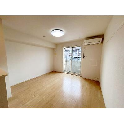 クイーンズ・ガーデンⅡ　Ａ 105【管理NO：1-023183801-01050】 ★家具家電は申し込み後に搬入します★の物件写真2