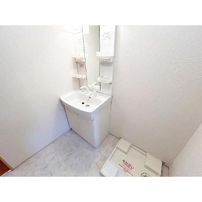 うらら１番館 102【管理NO：1-017560301-01020】 ★家具家電は申し込み後に搬入します★ ★2026年10月下旬入居可能★の物件写真6