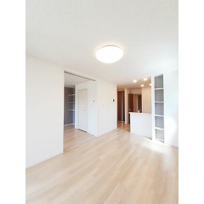クレメントハイツ江津 101【管理NO：1-025235001-01010】 ★家具家電は申し込み後に搬入します★ ★2026年11月中旬入居可能★の物件写真2