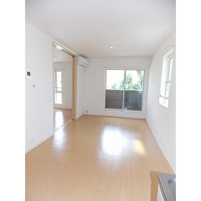 グランツ　ブルーメＭ 201【管理NO：1-019383901-02010】 ★家具家電は申し込み後に搬入します★ ★2026年10月中旬入居可能★の物件写真2