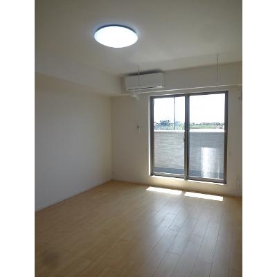 Ｂｅｌｌｆｉｏｒｅ　Ｂ 202【管理NO：1-024349702-02020】 ★家具家電は申し込み後に搬入します★ ★2026年10月中旬入居可能★の物件写真2