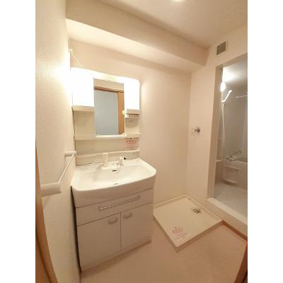 ロイヤルスクウェア　一宮Ⅱ 103【管理NO：1-014183602-01030】 ★家具家電は申し込み後に搬入します★ ★2026年11月上旬入居可能★の物件写真6