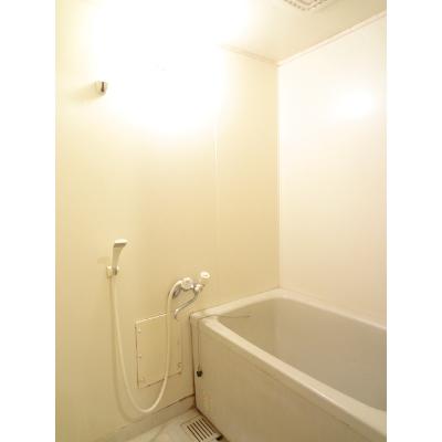 ロマニー岡崎 103【管理NO：1-003506301-01030】 ★家具家電は申し込み後に搬入します★ ★2026年12月上旬入居可能★の物件写真4