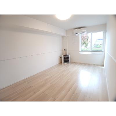 マリヌス・ドゥーエ 103【管理NO：1-027274301-01030】 ★家具家電は申し込み後に搬入します★の物件写真2