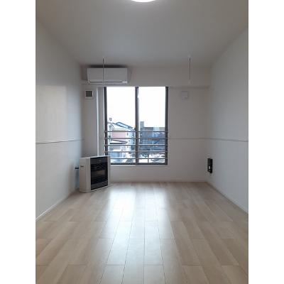 ＳＩＤＥ４ 203【管理NO：1-025895301-02030】 ★家具家電は申し込み後に搬入します★ ★2026年10月中旬入居可能★の物件写真2