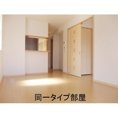 カーサ　セレノ 101【管理NO：1-015805501-01010】 ★家具家電は申し込み後に搬入します★ ★2026年10月中旬入居可能★の物件写真2