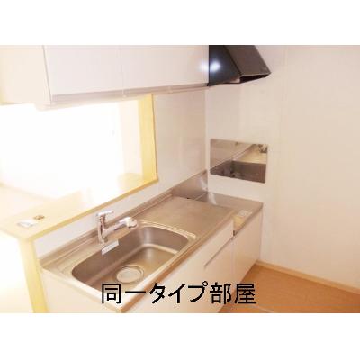 カーサ　セレノ 101【管理NO：1-015805501-01010】 ★家具家電は申し込み後に搬入します★ ★2026年10月中旬入居可能★の物件写真3