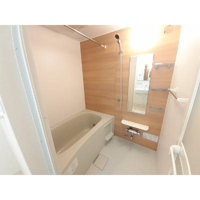 アマーレ　テゾーロ 202【管理NO：1-023325901-02020】 ★家具家電は申し込み後に搬入します★の物件写真4