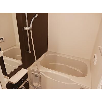 カシリ・エスポワール 101【管理NO：1-021213501-01010】 ★家具家電は申し込み後に搬入します★ ★2026年10月中旬入居可能★の物件写真4