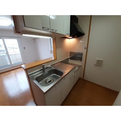 ペルル　Ⅲ 202【管理NO：1-014219902-02020】 ★家具家電は申し込み後に搬入します★ ★2026年10月中旬入居可能★の物件写真3