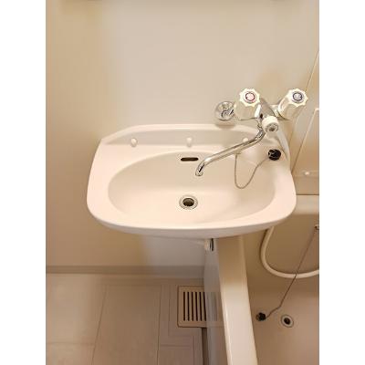 エクセルハイツ 202【管理NO：1-003872701-02020】 ★家具家電は申し込み後に搬入します★の物件写真6