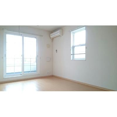 カーサ　フェリーチェＢ 201【管理NO：1-015701102-02010】 ★家具家電は申し込み後に搬入します★ ★2026年10月中旬入居可能★の物件写真2