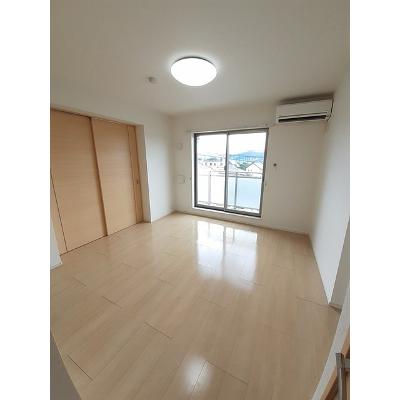 Ｙ’ｓアビタシオンⅡ 404【管理NO：1-021128501-04040】 ★家具家電は申し込み後に搬入します★ ★2026年10月中旬入居可能★の物件写真2