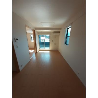 プランドール　Ⅰ 201【管理NO：1-017579501-02010】 ★家具家電は申し込み後に搬入します★ ★2026年10月中旬入居可能★の物件写真2