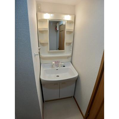メゾンアンソレイエ 201【管理NO：1-012317701-02010】 ★家具家電は申し込み後に搬入します★ ★2026年10月中旬入居可能★の物件写真6