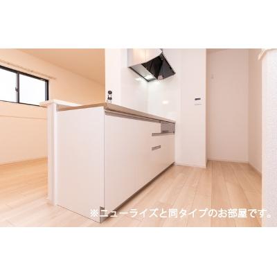 クレッセント 206【管理NO：1-028554301-02060】 ★家具家電は申し込み後に搬入します★ ★2027年03月上旬入居可能★の物件写真3