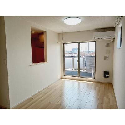 クリザンテム　ピエール 201【管理NO：1-027034201-02010】 ★家具家電は申し込み後に搬入します★ ★2026年10月中旬入居可能★の物件写真2