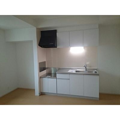 ヴィ　コンフォール　Ⅴ 201【管理NO：1-020332601-02010】 ★家具家電は申し込み後に搬入します★ ★2026年10月下旬入居可能★の物件写真3