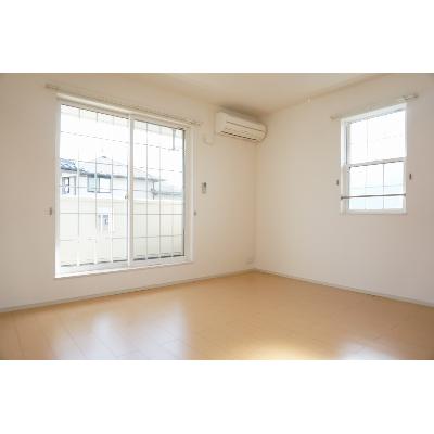 マ－ベラス・フリ－デ 203【管理NO：1-016988101-02030】 ★家具家電は申し込み後に搬入します★ ★2026年10月中旬入居可能★の物件写真2
