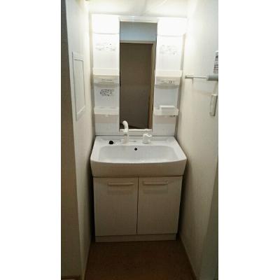 アルファード 203【管理NO：1-015998201-02030】 ★家具家電は申し込み後に搬入します★ ★2026年10月中旬入居可能★の物件写真6