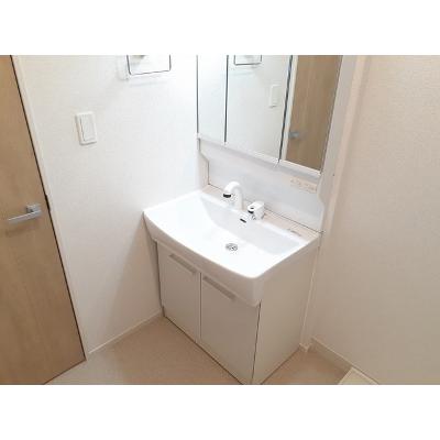 虹 203【管理NO：1-027329901-02030】 ★家具家電は申し込み後に搬入します★ ★2026年10月中旬入居可能★の物件写真6
