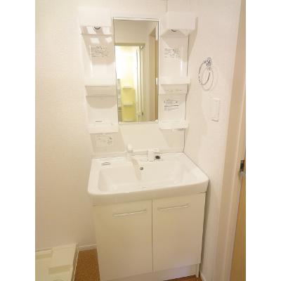 エィチワイティ 201【管理NO：1-022043101-02010】 ★家具家電は申し込み後に搬入します★ ★2026年10月中旬入居可能★の物件写真6