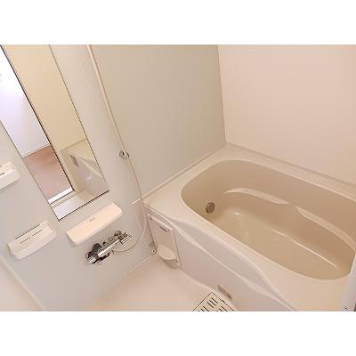 フローラルコート　Ⅱ 102【管理NO：1-021279502-01020】 ★家具家電は申し込み後に搬入します★の物件写真4
