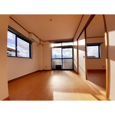 エスペランサ井上 201【管理NO：1-007388001-02010】 ★家具家電は申し込み後に搬入します★ ★2026年10月上旬入居可能★の物件写真2