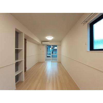 フローラシオン手屋 101【管理NO：1-027399401-01010】 ★家具家電は申し込み後に搬入します★ ★2026年10月中旬入居可能★の物件写真2