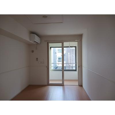 ＦＲＡＮＣ・ＦＲＡＮＣ　Ｃ 103【管理NO：1-020376601-01030】 ★家具家電は申し込み後に搬入します★の物件写真2