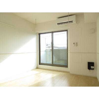 フレイム 204【管理NO：1-025326501-02040】 ★家具家電は申し込み後に搬入します★ ★2026年10月中旬入居可能★の物件写真2