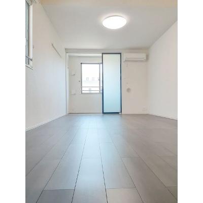 アランチャ 201【管理NO：1-021824901-02010】 ★家具家電は申し込み後に搬入します★ ★2026年09月上旬入居可能★の物件写真2