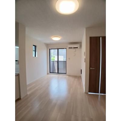 ショコラ 105【管理NO：1-027734601-01040】 ★家具家電は申し込み後に搬入します★ ★2026年10月中旬入居可能★の物件写真2