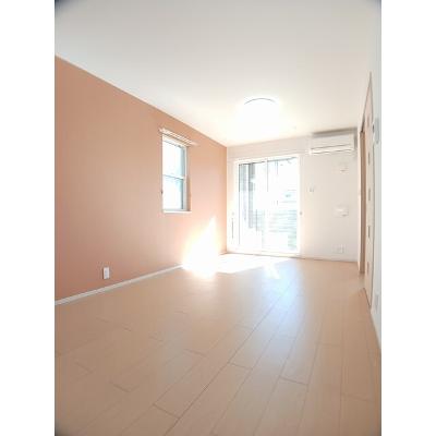 フトゥロ 106【管理NO：1-021099401-01050】 ★家具家電は申し込み後に搬入します★ ★2026年10月中旬入居可能★の物件写真2