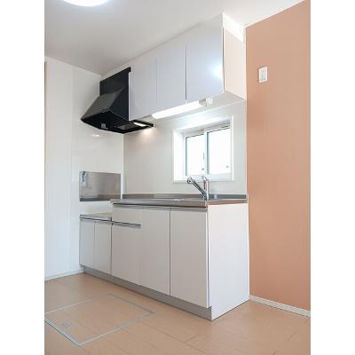 フトゥロ 106【管理NO：1-021099401-01050】 ★家具家電は申し込み後に搬入します★ ★2026年10月中旬入居可能★の物件写真3