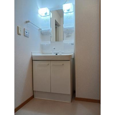 サンライト 101【管理NO：1-014644901-01010】 ★家具家電は申し込み後に搬入します★ ★2026年10月下旬入居可能★の物件写真6