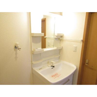 プラシード 201【管理NO：1-015233701-02010】 ★家具家電は申し込み後に搬入します★ ★2026年11月中旬入居可能★の物件写真6
