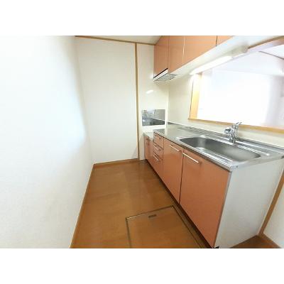 ソレイユ 102【管理NO：1-013580701-01020】 ★家具家電は申し込み後に搬入します★ ★2026年10月上旬入居可能★の物件写真3