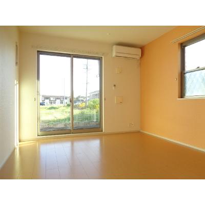 サンライズ　Ⅰ 102【管理NO：1-019406101-01020】 ★家具家電は申し込み後に搬入します★ ★2026年10月下旬入居可能★の物件写真2