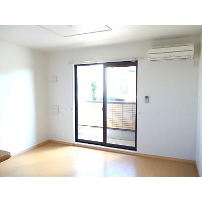 Ｕｍ　Ｓｏｒｒｉｓｏ 103【管理NO：1-016784301-01030】 ★家具家電は申し込み後に搬入します★ ★2026年10月中旬入居可能★の物件写真2