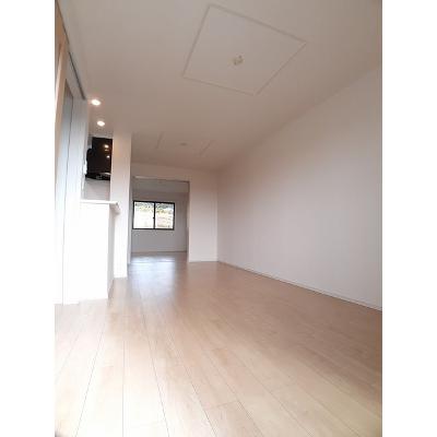 サニーホワイトⅦ 102【管理NO：1-023627402-01020】 ★家具家電は申し込み後に搬入します★の物件写真2