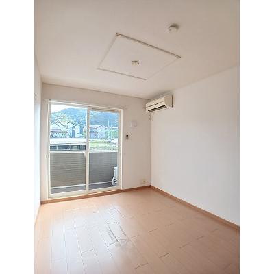 シルキーエトアールＡ 102【管理NO：1-014908901-01020】 ★家具家電は申し込み後に搬入します★ ★2026年11月上旬入居可能★の物件写真2
