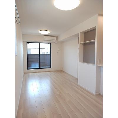 ジェントリー 203【管理NO：1-028427601-02030】 ★家具家電は申し込み後に搬入します★ ★2026年10月中旬入居可能★の物件写真2