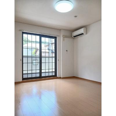 ピエ・デル・モＡ 102【管理NO：1-015168401-01020】 ★家具家電は申し込み後に搬入します★ ★2026年10月中旬入居可能★の物件写真2