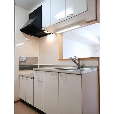 ピエ・デル・モＡ 102【管理NO：1-015168401-01020】 ★家具家電は申し込み後に搬入します★ ★2026年10月中旬入居可能★の物件写真3