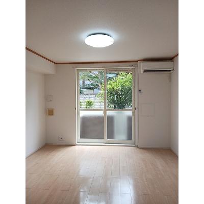 アニューレジデンスＦ 102【管理NO：1-013351201-01020】 ★家具家電は申し込み後に搬入します★の物件写真2