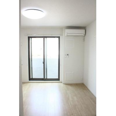 サンテールⅢ　Ｂ 103【管理NO：1-024051002-01030】 ★家具家電は申し込み後に搬入します★ ★2026年10月中旬入居可能★の物件写真2
