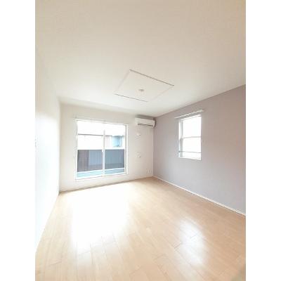 ブランシュ　プロスペレＢ 202【管理NO：1-022393402-02020】 ★家具家電は申し込み後に搬入します★ ★2026年10月下旬入居可能★の物件写真2