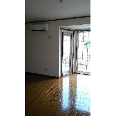 サンホームしげしろ 101【管理NO：1-007644801-01010】 ★家具家電は申し込み後に搬入します★ ★2026年11月中旬入居可能★の物件写真2